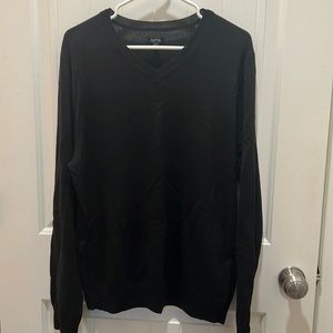 Brand New Mens V-neck Sweater